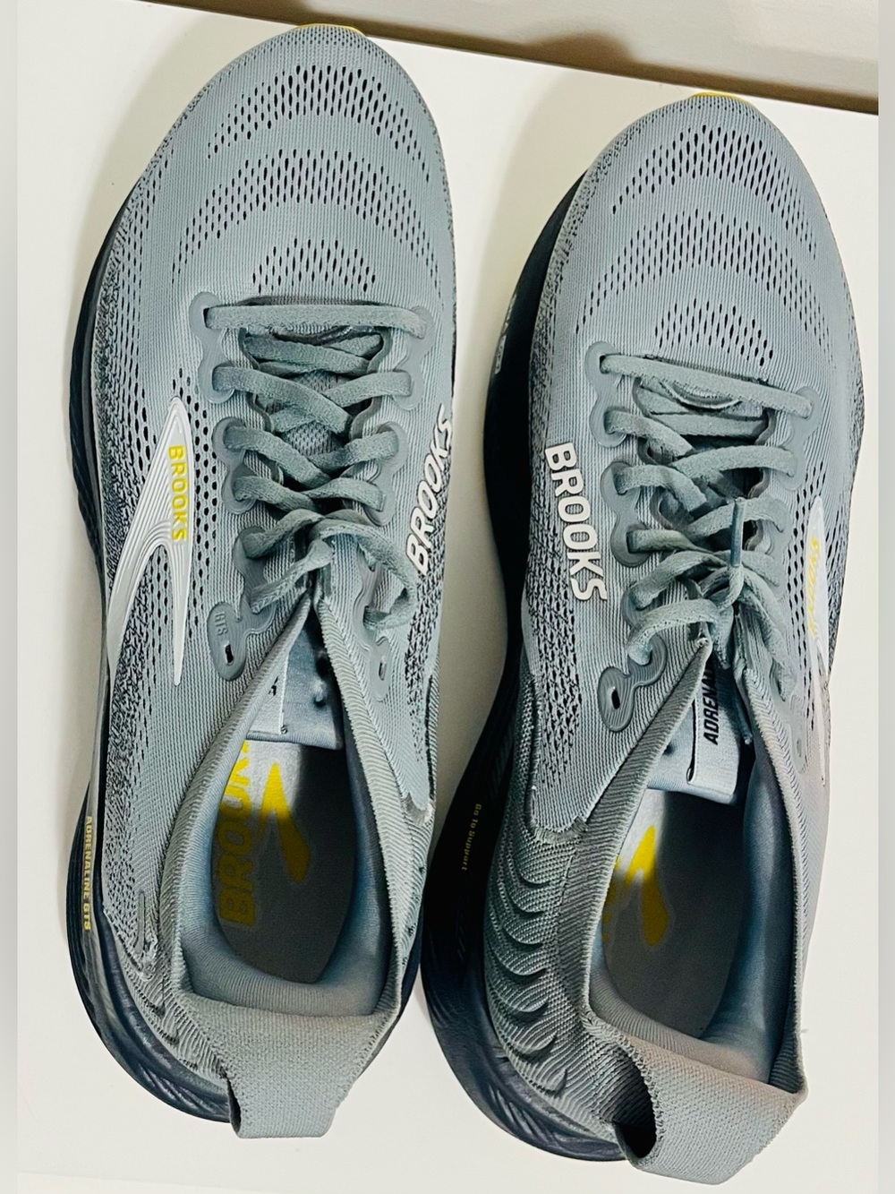 Brooks Men’s Grey Adrenaline GTS Running Shoes - Picture 6 of 8